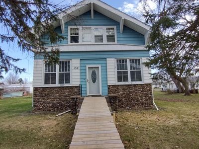 132 Lulu AVENUE EAST East