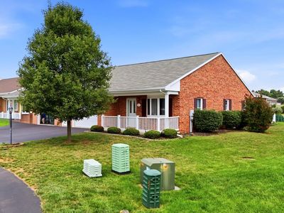 341 Winding Oak Dr