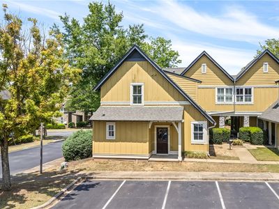 650 Dekalb St Unit 1228