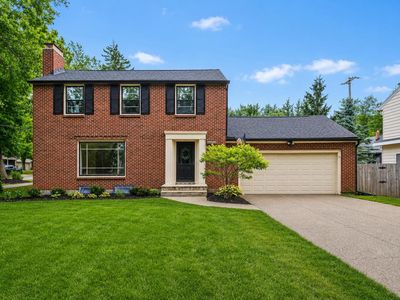 2324 Estelle Dr SE