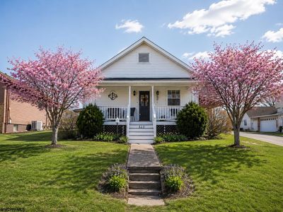 523 Lawman Ave