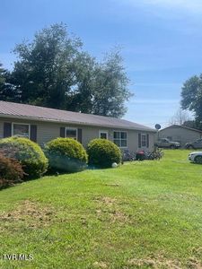 106 Colonial Hills Dr