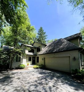 1606 Pine Top Trce