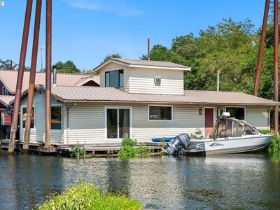 1701 Clackamette Dr APT 3