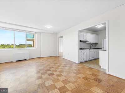 10401 Grosvenor Pl APT 1428