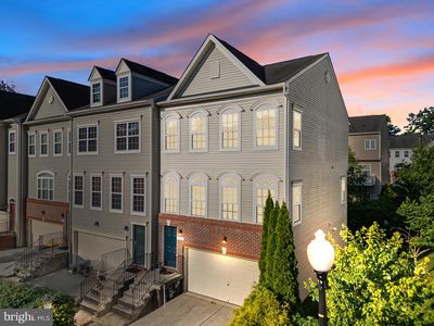 7571 Stonehouse Run Dr