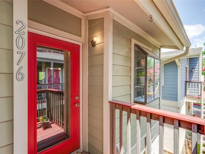 2215 Post Rd APT 2076
