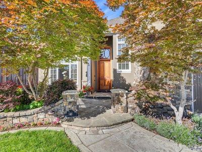 3813 Mountcliffe Ct