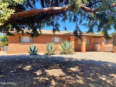 110 Nighthawk Avenue