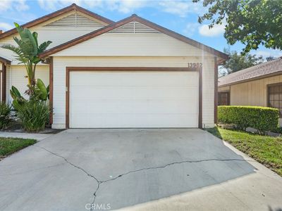Property at 13982 Olive Grove Ln, Sylmar, CA