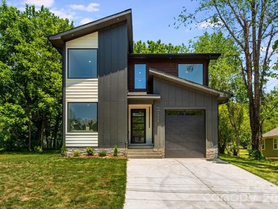 211 Ruby Ave