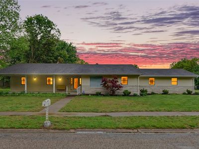 20 Sheral Dr
