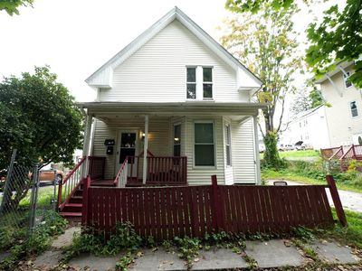 3 Clifton Ter