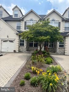 131 Meadow View Ln
