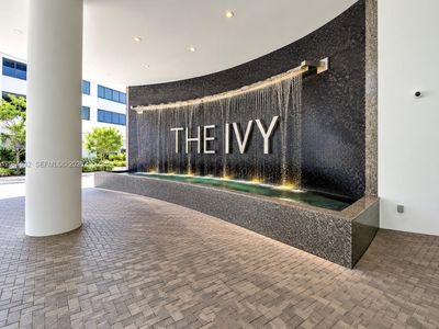 90 SW 3rd St APT 1403