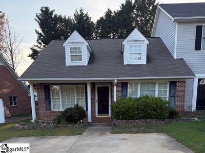 366 W Pointe Dr