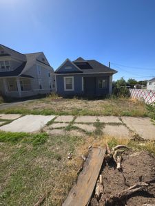 3017 Adams Ave