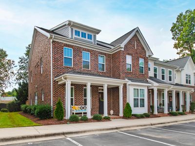 528 Ledbetter Ct