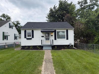 829 Goodwin Ave