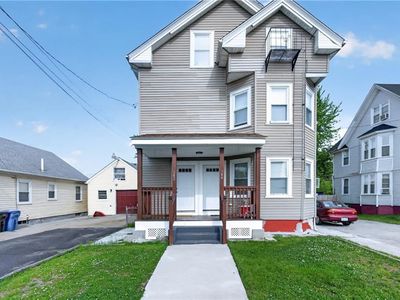 142 Richard St