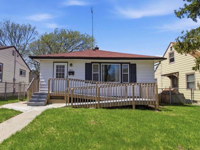 5919 North 67th STREET