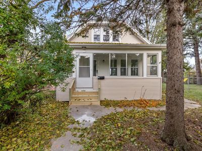 113 South 7th AVENUE