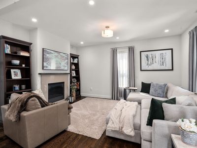 59 Mozart St #2