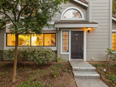 2584 Yerba Bank Ct