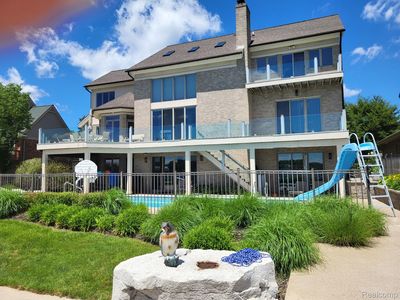 1296 Labrosse Dr