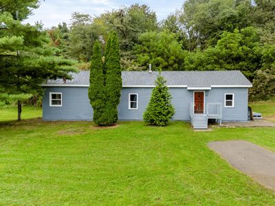 Property at 55470 Flatbush Rd, Three Rivers, MI