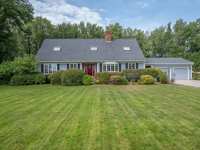 Property at 400 Boston Rd, Sutton, MA