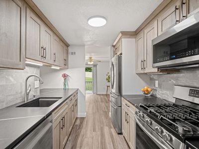 1H Black Oak Drive