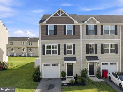 38 Snickers Ct
