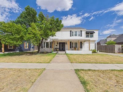 1206 Mary Ellen St N