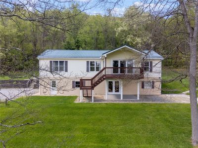 309 E High St