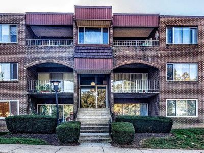 442 Girard St APT 287