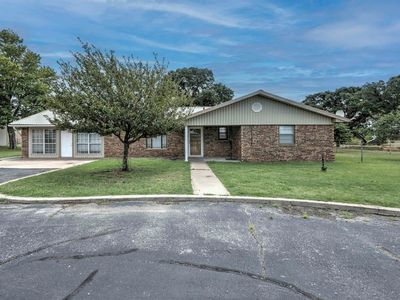4902 S Goodrich Rd