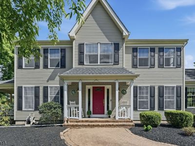 12 Homestead Farm Rd