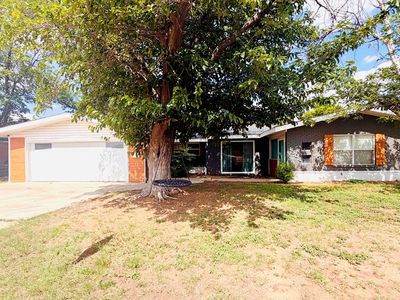 1304 NW 9th St