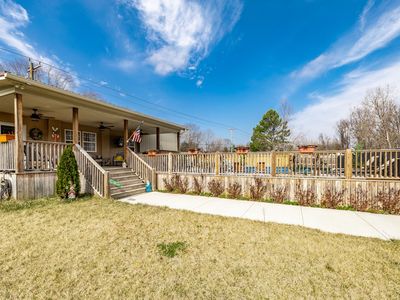 5850 Clarksville Pike