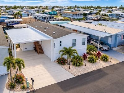 Property at 3076 Bowsprit Ln, Saint James City, FL