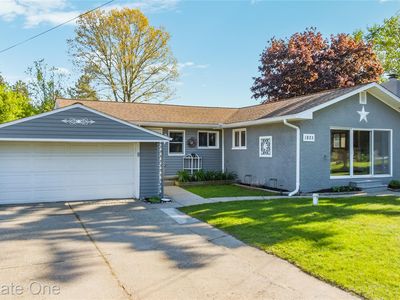 1825 Luneta Ct