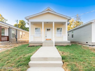 2426 Elliott Ave