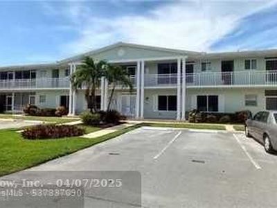 2100 NE 38TH Street UNIT 222