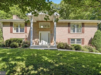 695 Sherwood Dr
