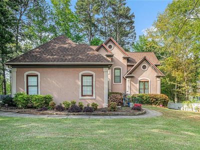 125 Russell Rd