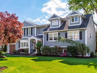216 Sunset Ave