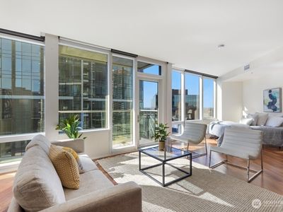 500 106th Avenue NE #2609