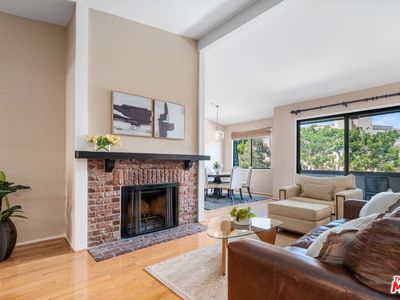 306 Bora Bora Way APT 305