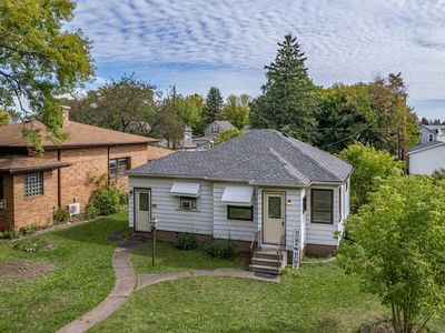 130 S 66th Ave W